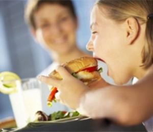 "Orice adult are nevoie de portii de mancare pentru copii"