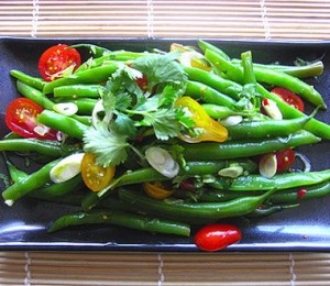 Salata chineazeasca cu sos de soia si ghimbir