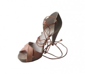 Smiling Shoes - 290 lei