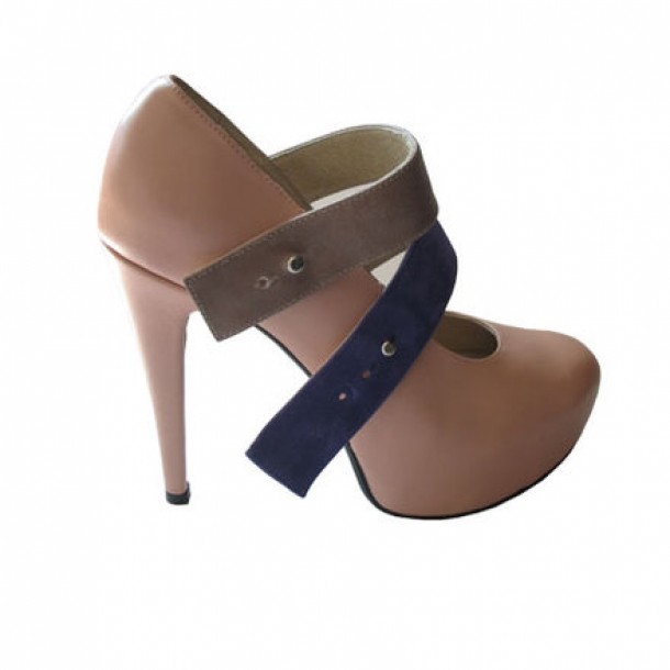 Smiling Shoes - 350 lei