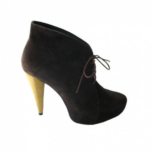 Smiling Shoes - 330 lei