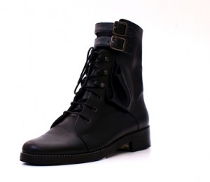 Mihaela Glavan - 700 ron