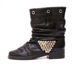 Mihaela Glavan - 750 ron