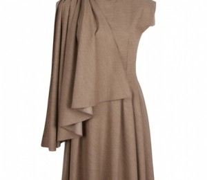 Claudia Castrale - 550 lei