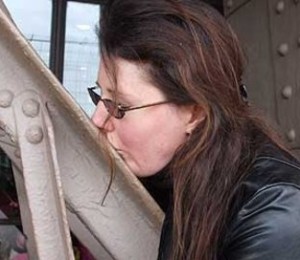 S-a casatorit cu Turnul Eiffel