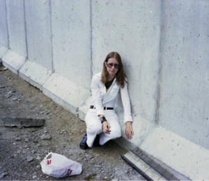 S-a casatorit cu Zidul Berlinului