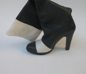 Smiling Shoes - 280 lei