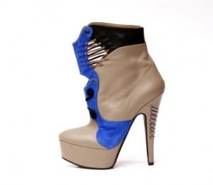 Mihaela Glavan - 880 ron