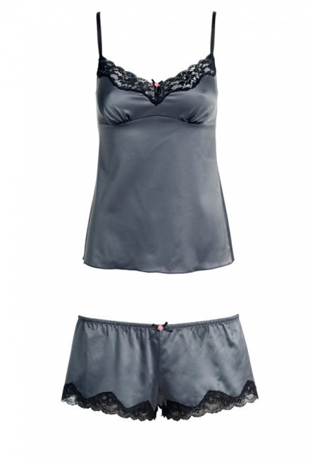 Accessories Top 93 lei Boxeri 43,5 lei