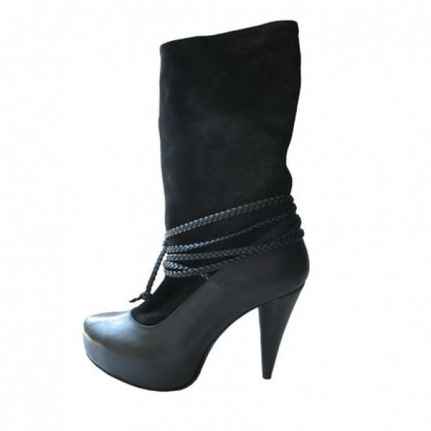 Smiling Shoes - 400 lei'