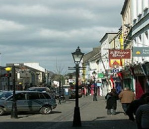 Cea mai ingusta strada din lume- Parliament Street