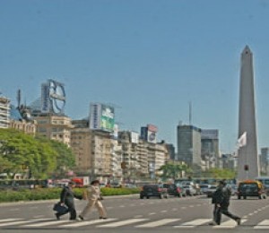 Cea mai lata strada din lume - 9 de Julio Avenue