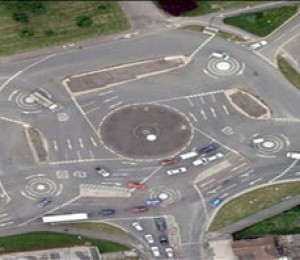Cel mai confuz sens giratoriu- Magic Roundabout