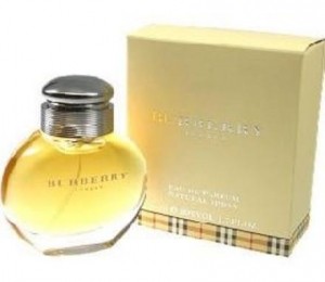 Apa de parfum Burberry London Classic EDP Dama(e-parfumurionline.ro)- 160.00 RON