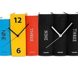 Ceas birou, www.paradacadourilor.ro, 100 de lei