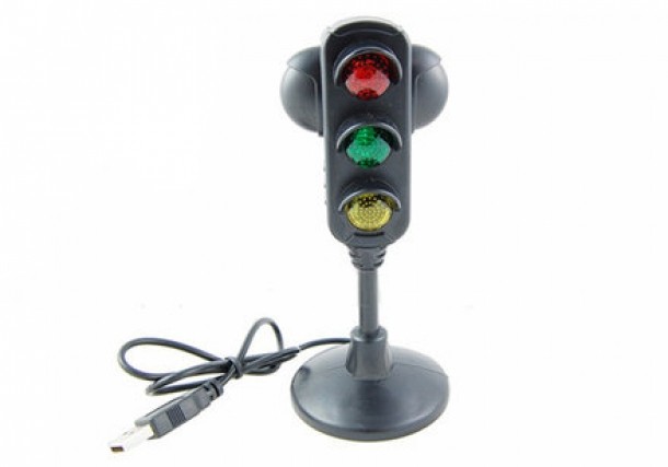 Hub-USB-Semafor-(usbmania.ro)---65-lei