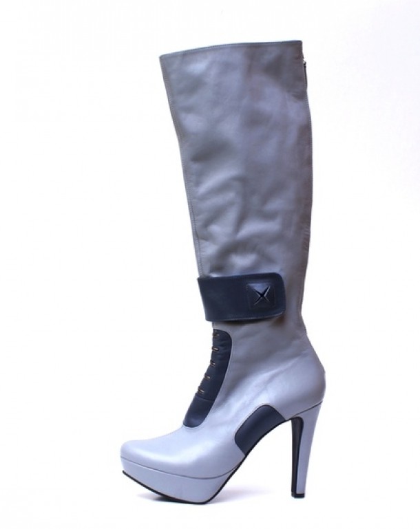 Mihaela Glavan - 1000 ron