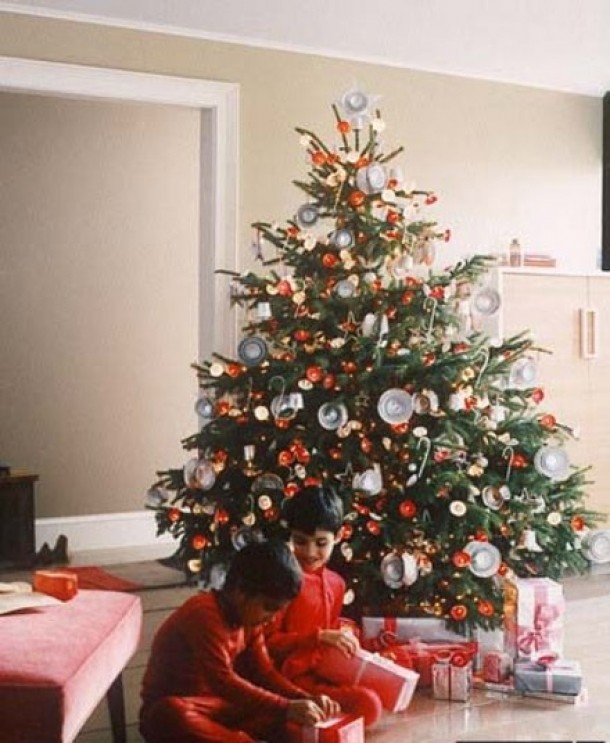 Folii in pomul de Craciun