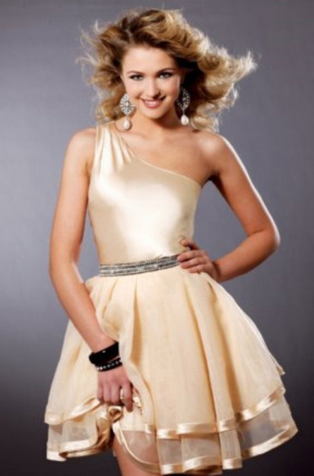 rochiiseara.ro---989-lei