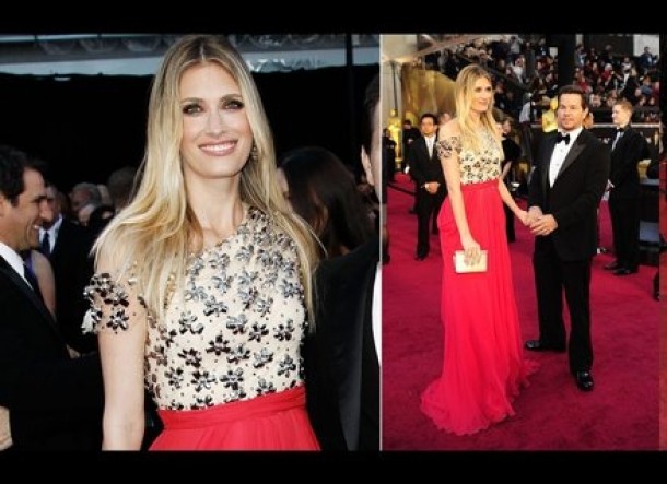 Rhea Durham intr-o rochie Naeem Khan