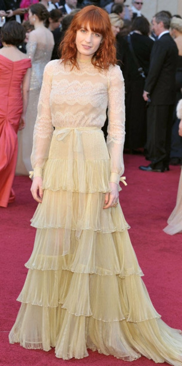 Florence Welch intr-o rochie Valentino
