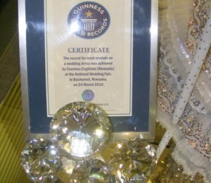 Cosmina Englizian in Cartea Recordurilor