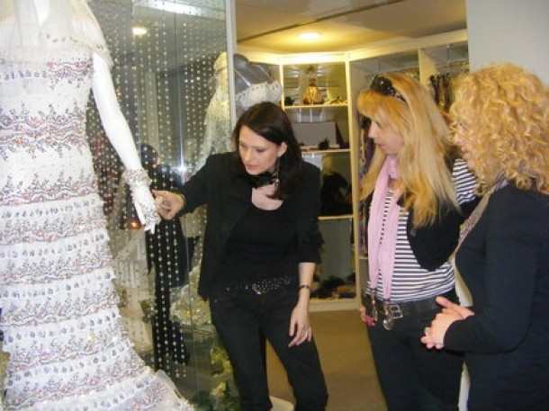 Cosmina Englizian, Viorica Bantas, Geni Brenda