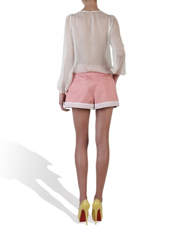 Corina Vladescu - 540 lei