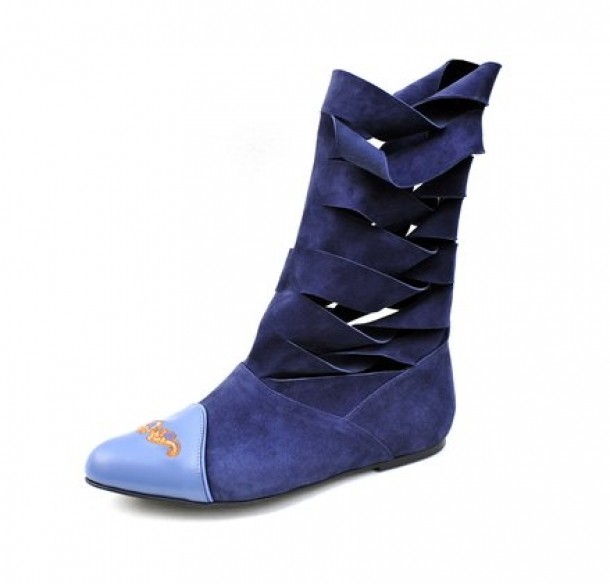 Mihaela Glavan - 700 ron