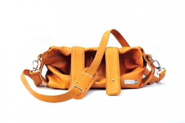 Mihaela Glavan - 600ron