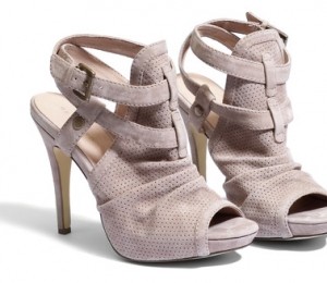 Reserved - 229,90 lei