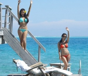 Kim si Kourtney Kardashian