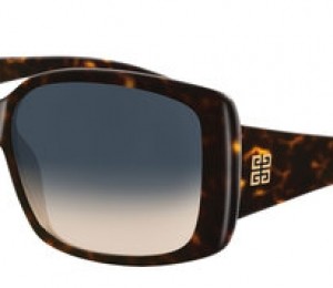 Givenchy - 920 lei