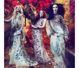 Roberto Cavalli -  Preview pentru colectia de toamna 2011