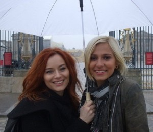 Laura Cosoi si Dana Rogoz - Franta - Paris