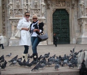Denisa si Raluca Tanase - Italia - Milano