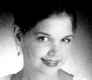 Katie Holmesc in copilarie