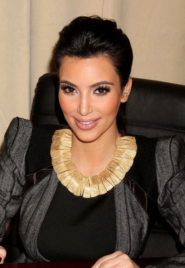 Kim Kardashian - Cu machiaj