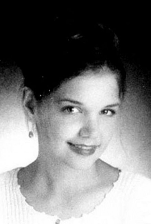 Katie Holmesc in copilarie