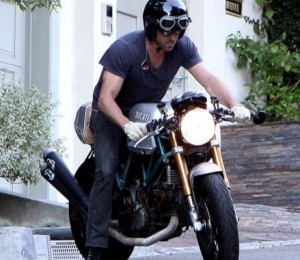 Ryan Reynolds acasa la Sandra Bullock