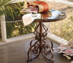 Masuta Broderick Side