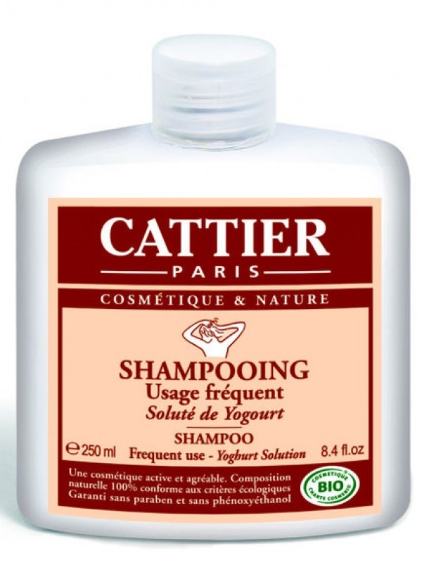 Sampon-cu-Iaurt-Cattier---30-lei