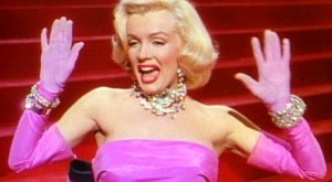 Marilyn Monroe - Domnii prefera blondele - Colier cu diamante