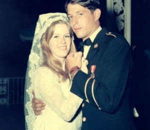 Al Gore si Mary Elizabeth "Tipper" Aitcheson