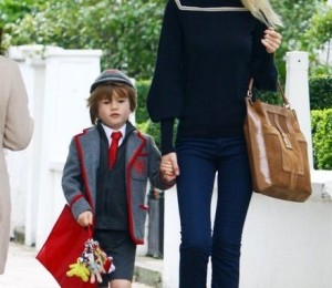 Claudia Schiffer si Casper