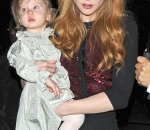 Nicole Kidman si Sunday Rose