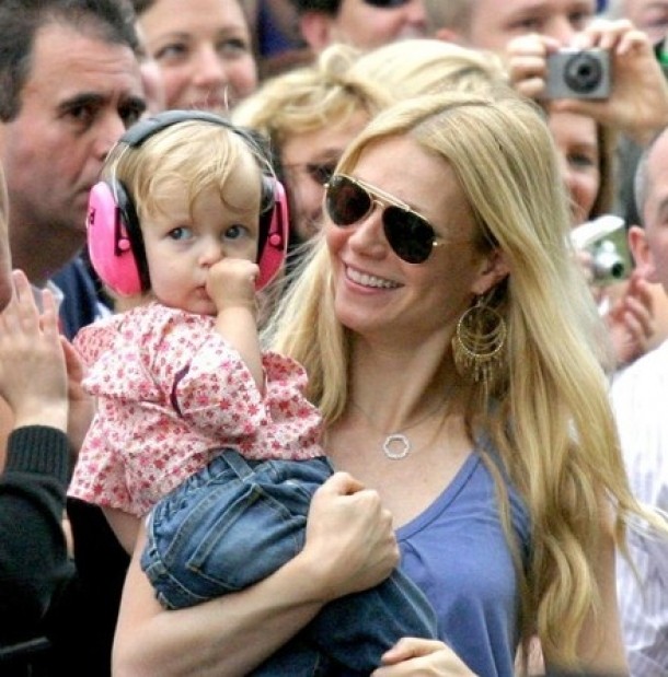 Gwyneth Paltrow si Apple