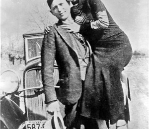 Bonnie Elizabeth Parker si Clyde Chestnut Barrow
