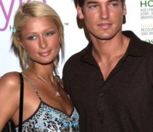 Paris Hilton si Jason Shaw