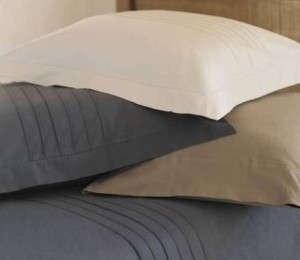 lenjerie-de-pat.net. ikea.ro, asternuturisiprosoape.ro,marbis.ro